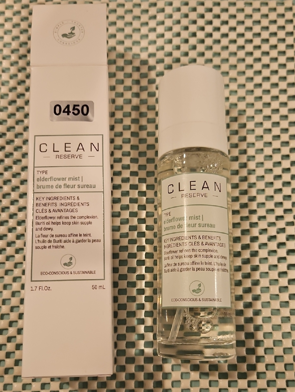 CLEAN RESERVE Elderflower Mist Hydrating Toner — White